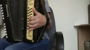 Ой, при лужку, при лужке, игра на гармони, разбор