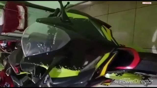 NEW CBR 250 RR 2018 || PASANG DECAL смотреть онлайн