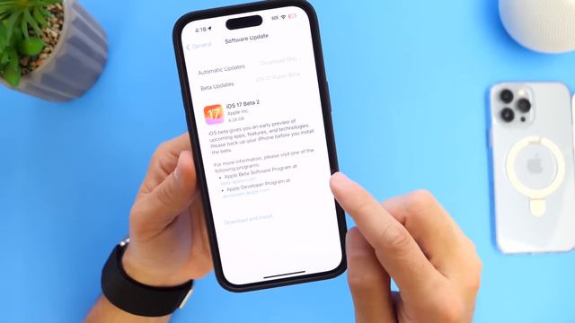 iOS 17 Public Beta 2 is OUT & iOS 17 Beta 4 Re-Released смотреть онлайн