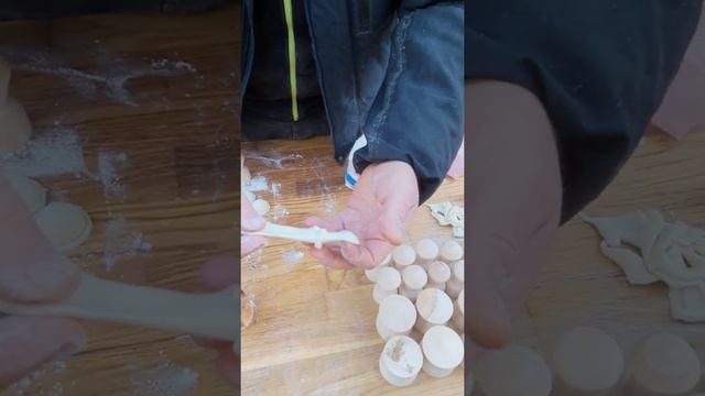 Как делать пельмени и вареники. смотреть онлайн