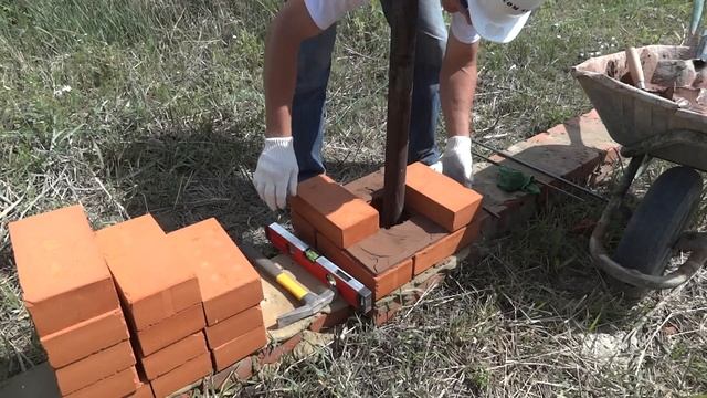 Урок №16.Забор.Столбы. Как сделать забор из кирпича? смотреть онлайн