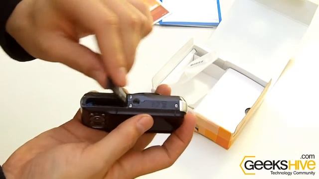 Digital Camera Samsung SL-600 - Unboxing by www.geekshive.com смотреть онлайн