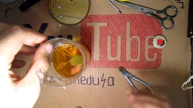 Как сделать браслет с деревянной подвеской смотреть онлайн