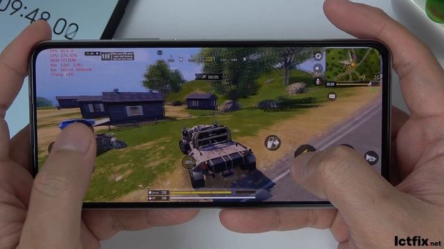 Xiaomi 11 Lite NE Call of Duty Gaming test | Snapdragon 778G, 120Hz Display смотреть онлайн