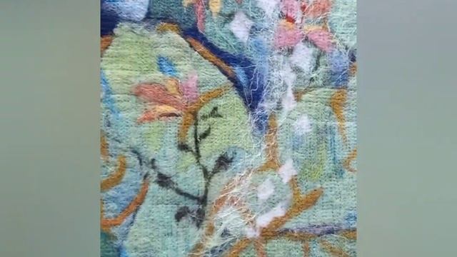 "Цветы на льду" картина из войлока ,нетканый гобелен ( felting, handmaid ) 60*70 смотреть онлайн