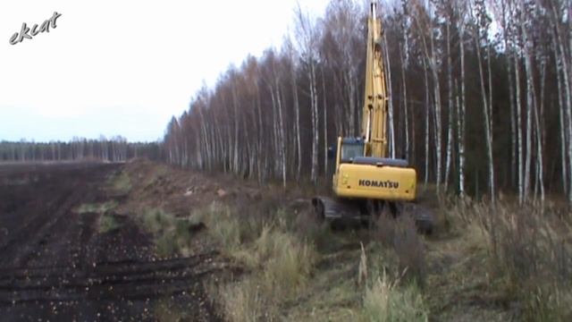 Углубление канавы. Komatsu PC 210LC и CAT 312C.