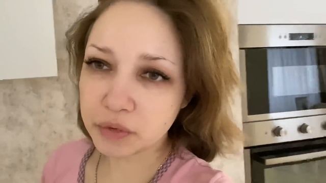 ВЛОГ Обычный день нашей семьи ! Алиса опаздывает на занятия смотреть онлайн