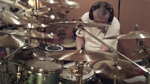 Swinging with the Alesis SR 16 -- Randy Charles drum studio смотреть онлайн