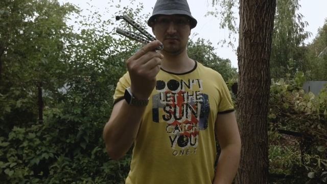 Нож бабочка. Fakeout. Балисонг трюки - флиппинг средний уровень смотреть онлайн