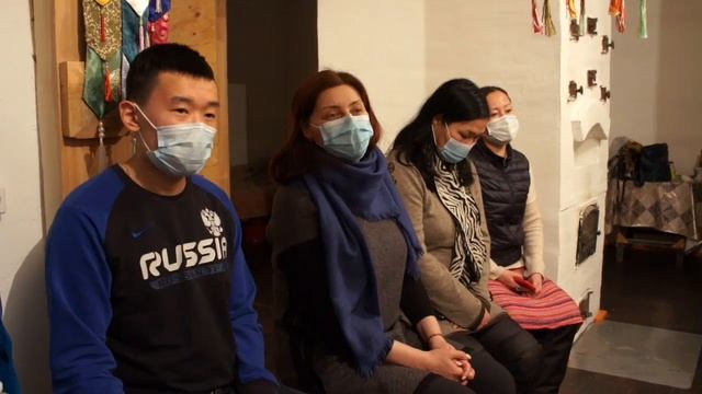Подкаст 1. Разговор с Еши Намжил ламой смотреть онлайн