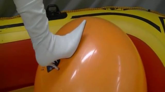 popping a gymnastic ball смотреть онлайн