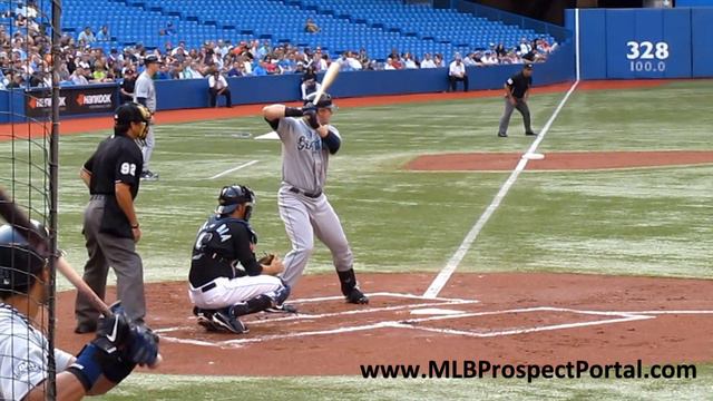 Justin Smoak - Seattle Mariners смотреть онлайн