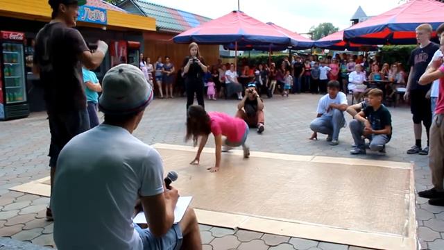 Горный Микс 2013 | Первый Круг | BBOY Ден Vs BGIRL Уля-ля Vs BGIRL Таня