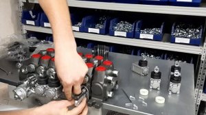 Установка джойстика на гидрораспределитель 6РС100 (DCV100)