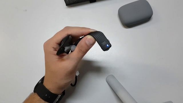 Обзор на наушники JBL Endurance DIVE смотреть онлайн