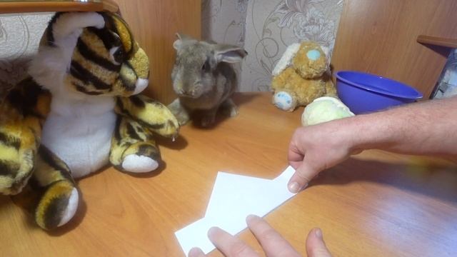 УЧИМСЯ ДЕЛАТЬ КОРАБЛИК ИЗ БУМАГИ смотреть онлайн