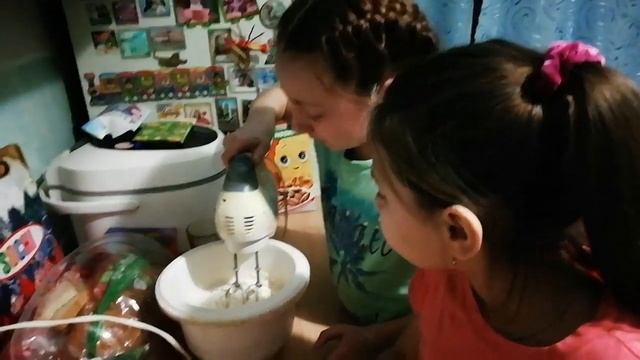 Печём блины сами... Учитесь вместе с нами? смотреть онлайн