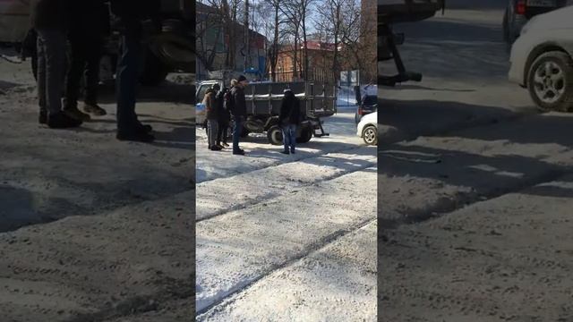 После снегопада. Японский грузовик встал. 2016 год Январь смотреть онлайн