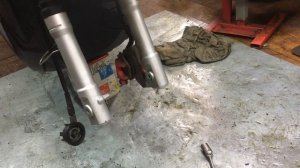 Снятие переднего колеса Yamaha BWS