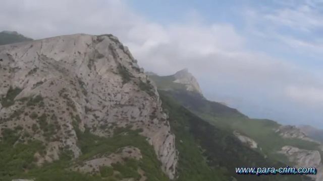 Первый прыжок с парашютом :) смотреть онлайн