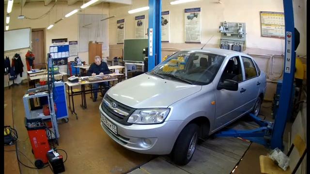 Дем. экзамен по компетенции "Ремонт и обслуживание легковых автомобилей" группа ЗАПТ Модуль С" смотреть онлайн