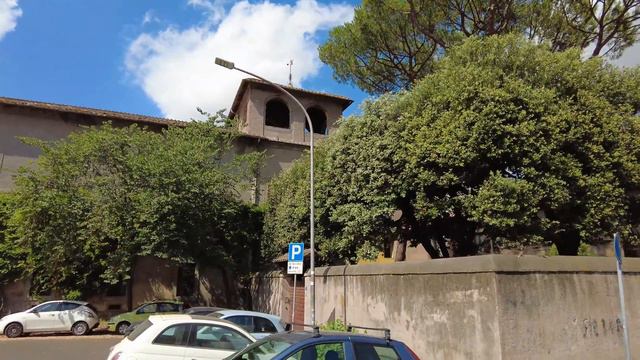 Rome guided tour ➧ Aventine Hill (2) - Piazza del Tempio di Diana [4K Ultra HD] смотреть онлайн