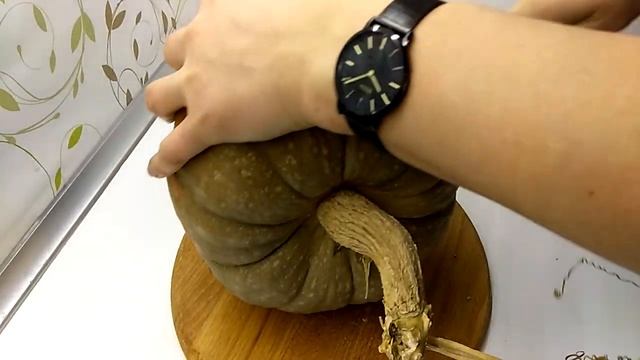 Разрезаем тыкву Зимняя Сладкая в марте смотреть онлайн