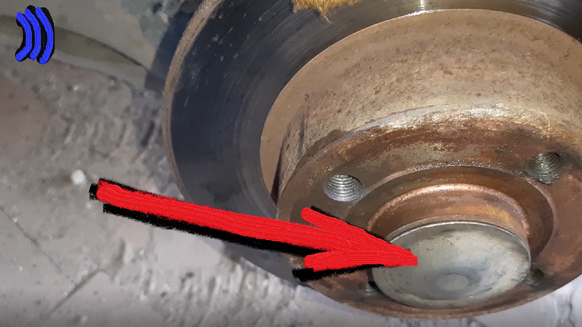 Зачем ставят колпачок на ступицу колеса? смотреть онлайн