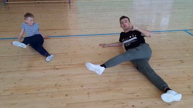 Вращение на спине брейк данс обучение Backspin смотреть онлайн