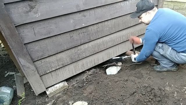 Беседка на даче поднимаю после простроя на кирпичах три года. смотреть онлайн