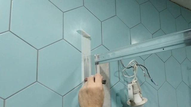 Сборка и Установка Душевой перегородки из СтекЛа в душевую кабину видео смотреть онлайн