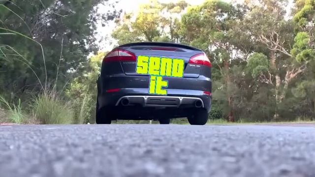 Ford Mondeo XR5 Turbo - More Sounds / Revs / Pops смотреть онлайн