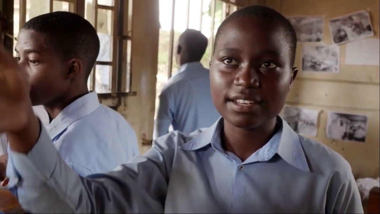 «Мир жесток, особенно к этим подросткам»: как Educate! Учит предпринимательству школьников в Африке смотреть онлайн
