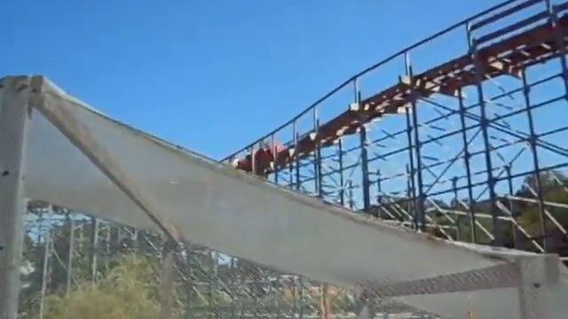 Holiday World and Splashin Safari music video 7-10-2010 смотреть онлайн