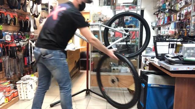 Велосипед горный Lapierre Edge 3.9 (2020) - Распаковка, Сборка смотреть онлайн