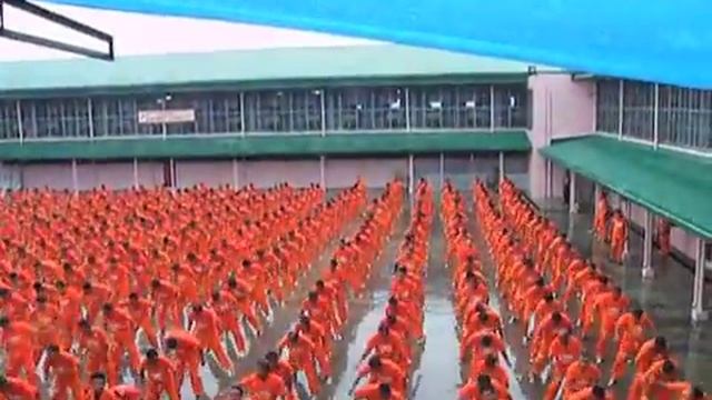 PHILIPPINES PRISON DANCE (пример вирусного ролика)