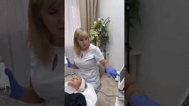 Процесс обучения на микроигольчатом RF лифтинге. смотреть онлайн