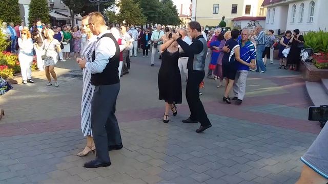 НОН-СТОП. ТАНГО. Соло на аккордеоне- Иван Саченок. смотреть онлайн