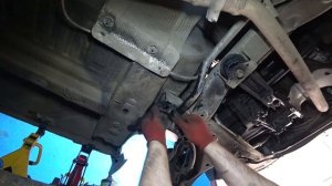 замена стоек , втулок стабилизатора DACIA , RENAULT LOGAN , SANDERO