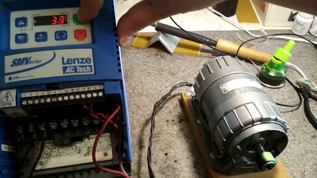 Lenze ESVECTOR 7.5 кВт ошибка F11|ESV752N04TXB| смотреть онлайн