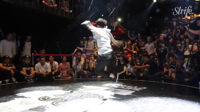Redbull BC One Seoul Cypher | Taisuke, Snake & Sick | Strife. смотреть онлайн