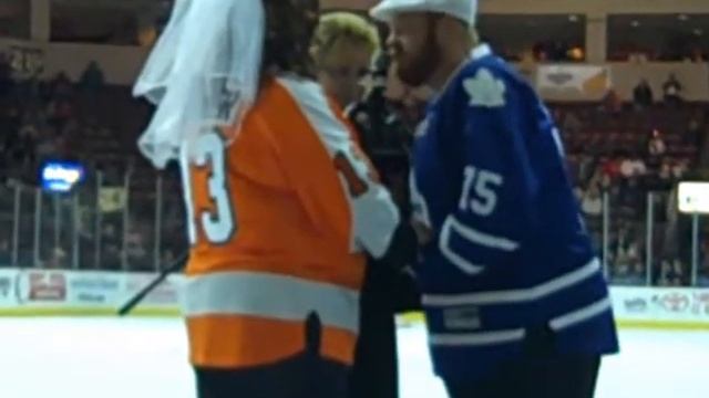 On Ice wedding at Tim's Toyota Center смотреть онлайн