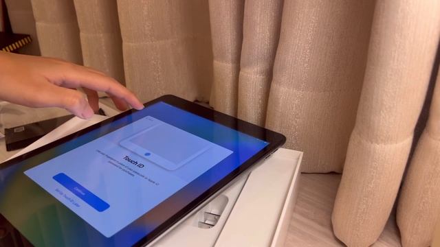 [ASMR] ? Unboxing iPad gen 9 Wifi 64 GB space grey ?⌨️✏️? смотреть онлайн