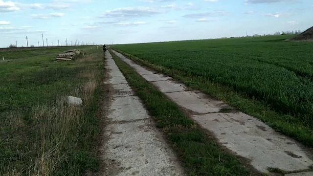 УЧУ ШКОЛЬНИКА ЕЗДИТЬ НА МОТОЦИКЛЕ !!! смотреть онлайн