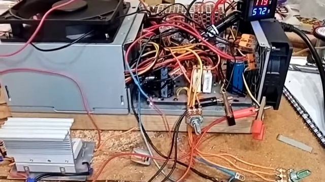 Переделка линейного блока питания на микросхеме LM317 с 10А на 24А (Часть 4) смотреть онлайн