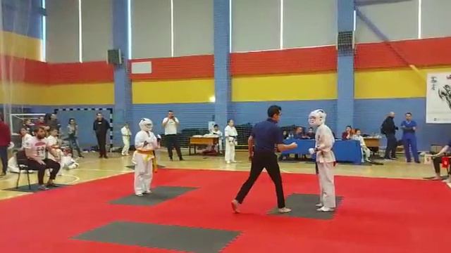 11 февраля я ездил на соревнования и занял 2 место 2 место,, 1 бой,, смотреть онлайн