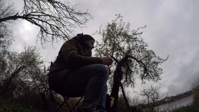 Щука сломала спиннинг.Рыбалка ноябрь 2017. Wi-Fi на платном водоёме . смотреть онлайн