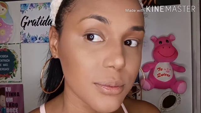 Primeira impressão pó facial selfie natural da VIVAI. смотреть онлайн
