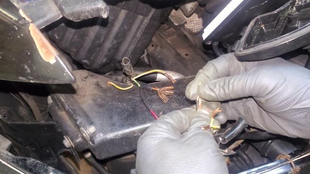 A4B5 Headlight not working - short to ground смотреть онлайн