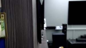 Samsung The Frame  32» Unboxing, No-Gap Wall Mount and Setup